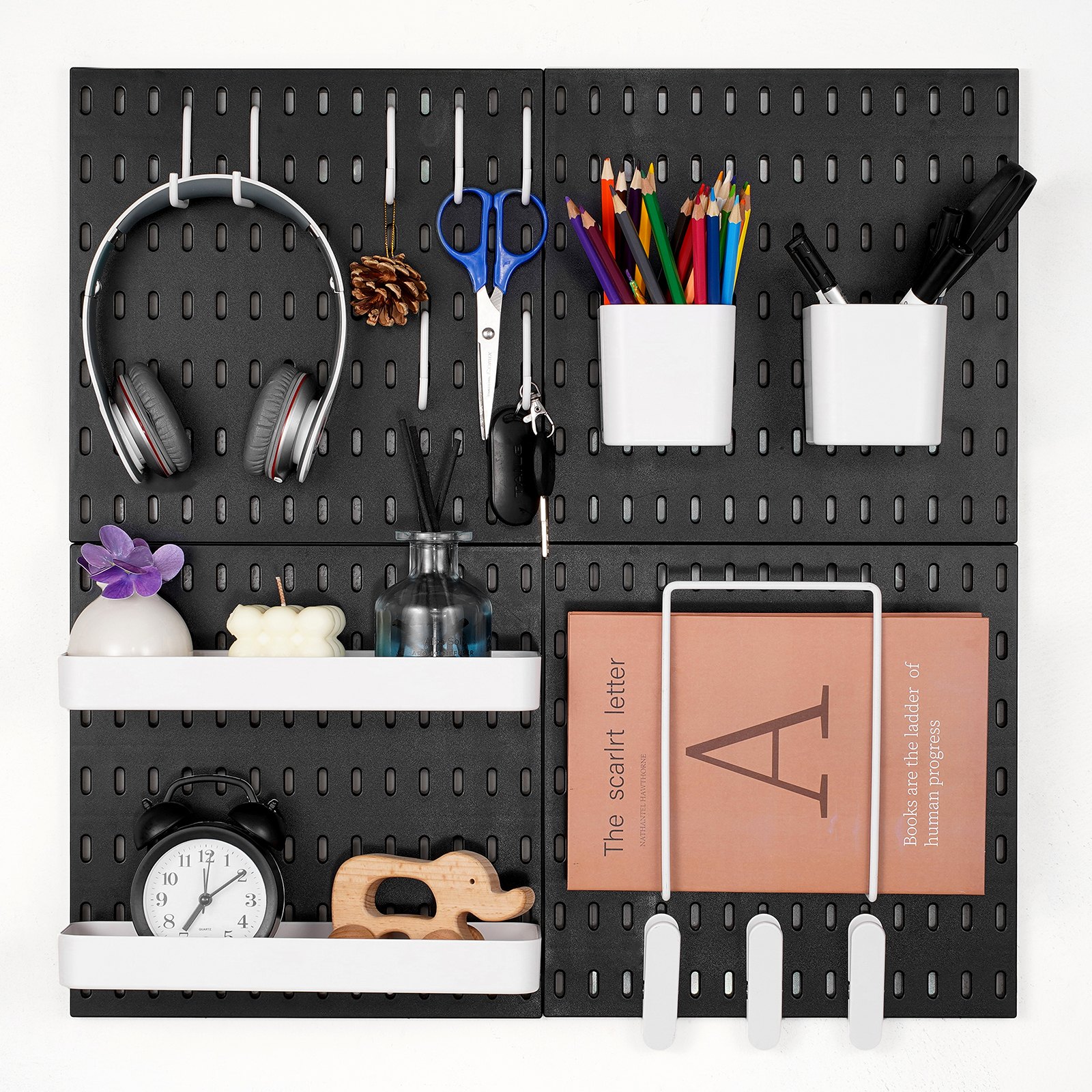 Kit de tablero perforado VEVOR, tablero perforado de plástico de 28 x 28 cm, 4 paneles, organizador de pared con accesorios, para garaje, almacenamiento de herramientas, cocina, sala de estar, sala de manualidades, oficina, baño, hogar, color negro